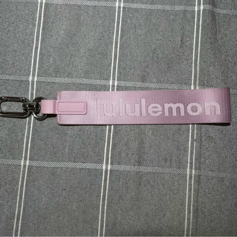 Lululemon Never Lost Keychain